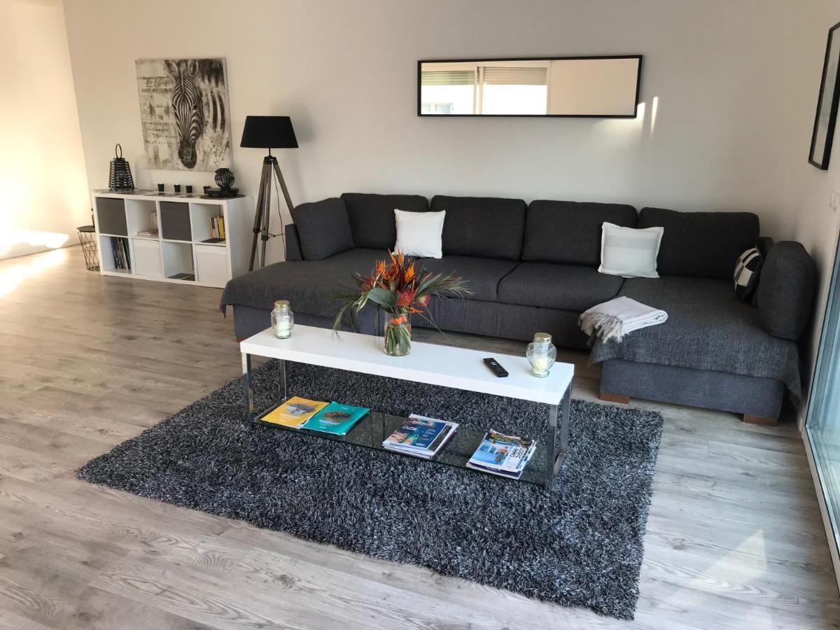 Villa A L'Etage Avec Piscine Proche Bord De Mer Saint-Raphaël Esterno foto